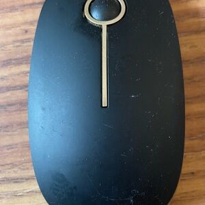 Sleek Black Wireless Mouse